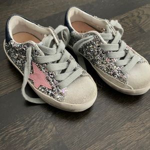 Toddler Golden Goose - Like New